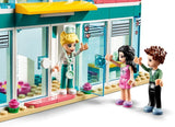 LEGO® Friends Bolnica Medenog grada - LEGO® Store Srbija