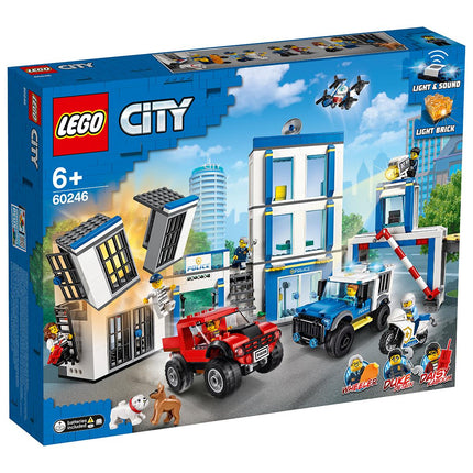 LEGO® City - rendőrkapitányság (60246)