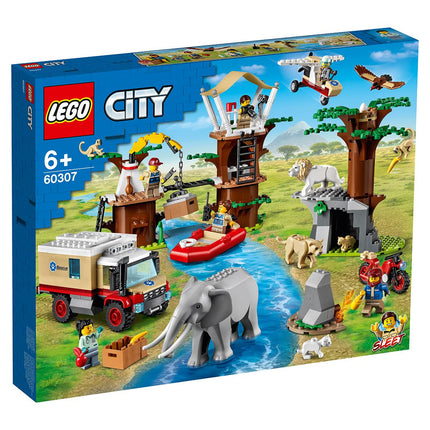 LEGO® City - Vadvilági mentőtábor (60307)