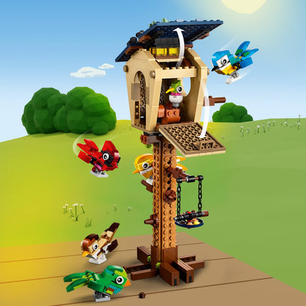 LEGO® Creator 3in1 - Madárház (31143)