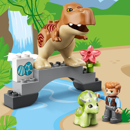 LEGO® DUPLO® - T-Rex és Triceratops dinoszaurusz szökés (10939)