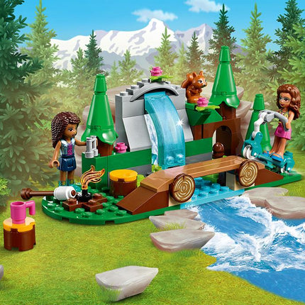 LEGO® Friends - Erdei vízesés (41677)