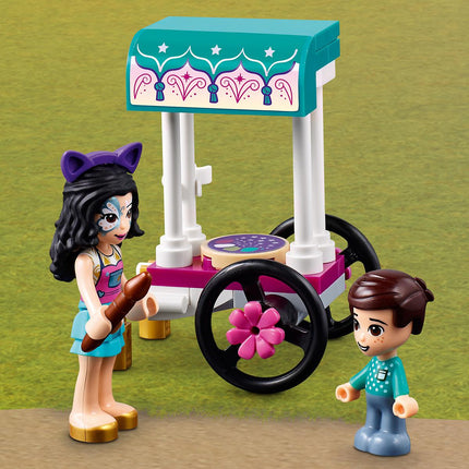 LEGO® Friends - Varázslatos vidámparki standok (41687)