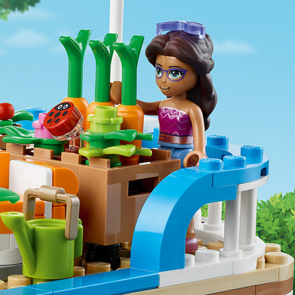 LEGO® Friends - Lakóhajó a csatornán (41702)