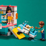 LEGO® Friends - Ambulantno vozilo bolnice Medenog Grada (42613)