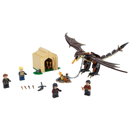 LEGO® Harry Potter™ - Magyar mennydörgő trimágus kihívás (75946)