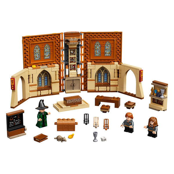 LEGO® Harry Potter™ - Roxfort™ pillanatai: Átváltozástan óra (76382)