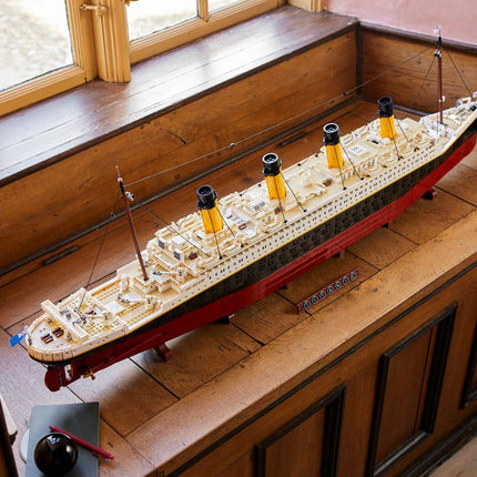 LEGO® Icons - Titanic (10294)