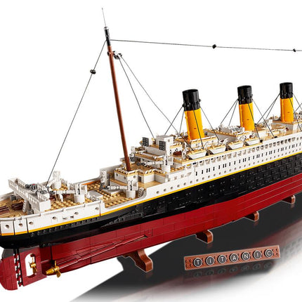 LEGO® Icons - Titanic (10294)