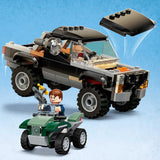 LEGO® Jurassic World - Triceratops támadása a teherautó ellen (76950)