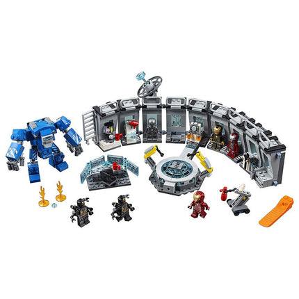 LEGO® Marvel - Vasember páncélcsarnoka (76125)