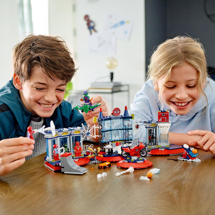 LEGO® Marvel - Támadás a pókbarlang ellen (76175)