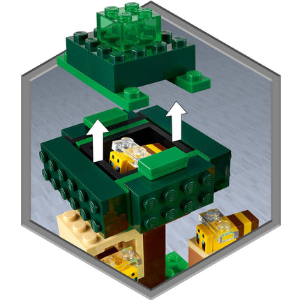 LEGO® Minecraft® - A méhfarm (21165)