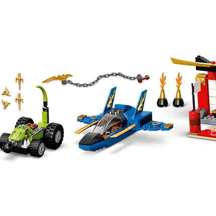 LEGO® NINJAGO® - Viharharcos csata (71703)