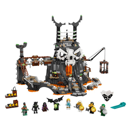 LEGO® NINJAGO® - A koponyavarázsló tömlöcei (71722)