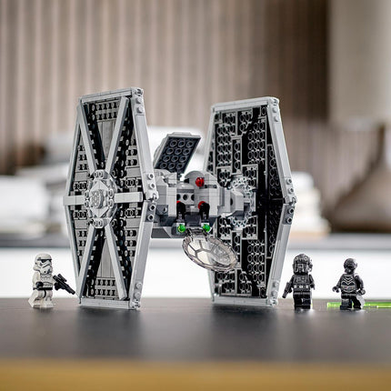 LEGO® Star Wars™ - Birodalmi TIE Vadász ™ (75300)