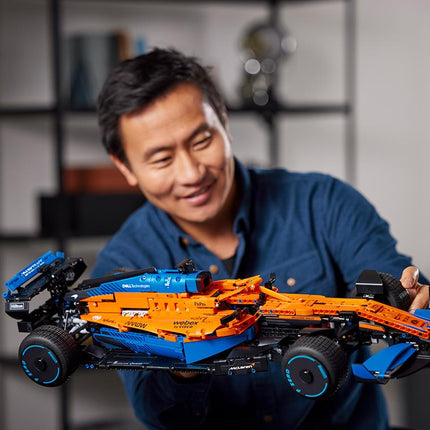 LEGO® Technic - McLaren Formula 1™ versenyautó (42141)