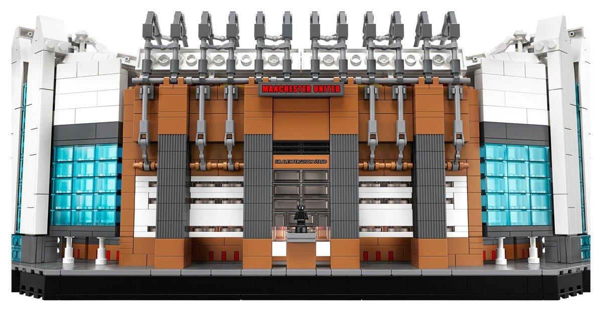 LEGO® Creator Expert Stadion Old Trafford - LEGO® Store Srbija