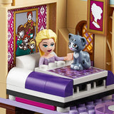 LEGO® Disney™ Selo sa Arendelinim dvorcem - LEGO® Store Srbija