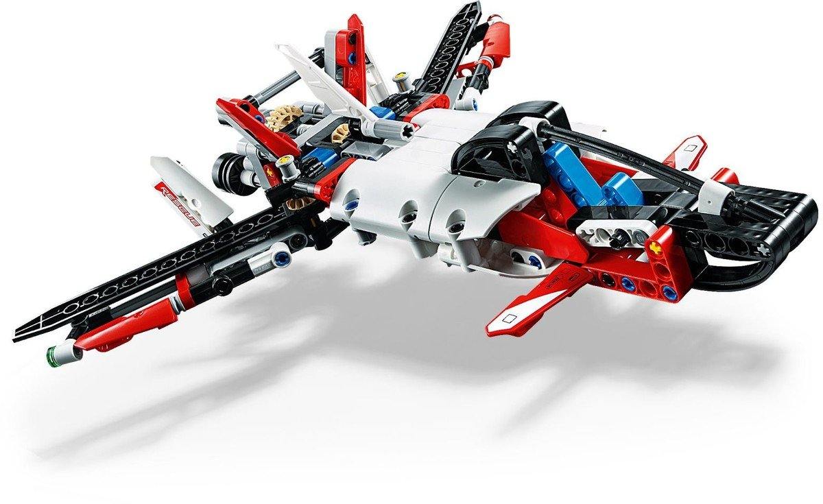 LEGO® Technic™ Helikopter za spašavanje - LEGO® Store Srbija