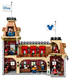 LEGO® Disney™ Diznijev voz i stanica - LEGO® Store Srbija