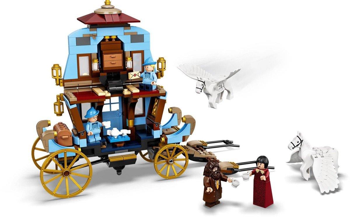 LEGO® Harry Potter™ Bobatons kočija: Dolazak u Hogwarts™ - LEGO® Store Srbija