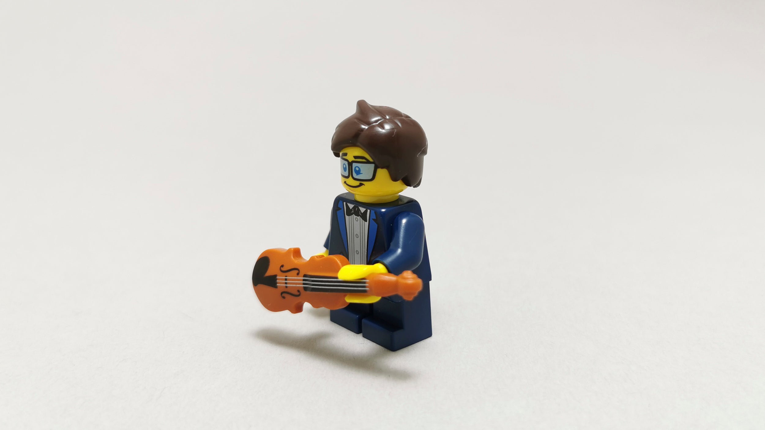 Minifigura - Violinista